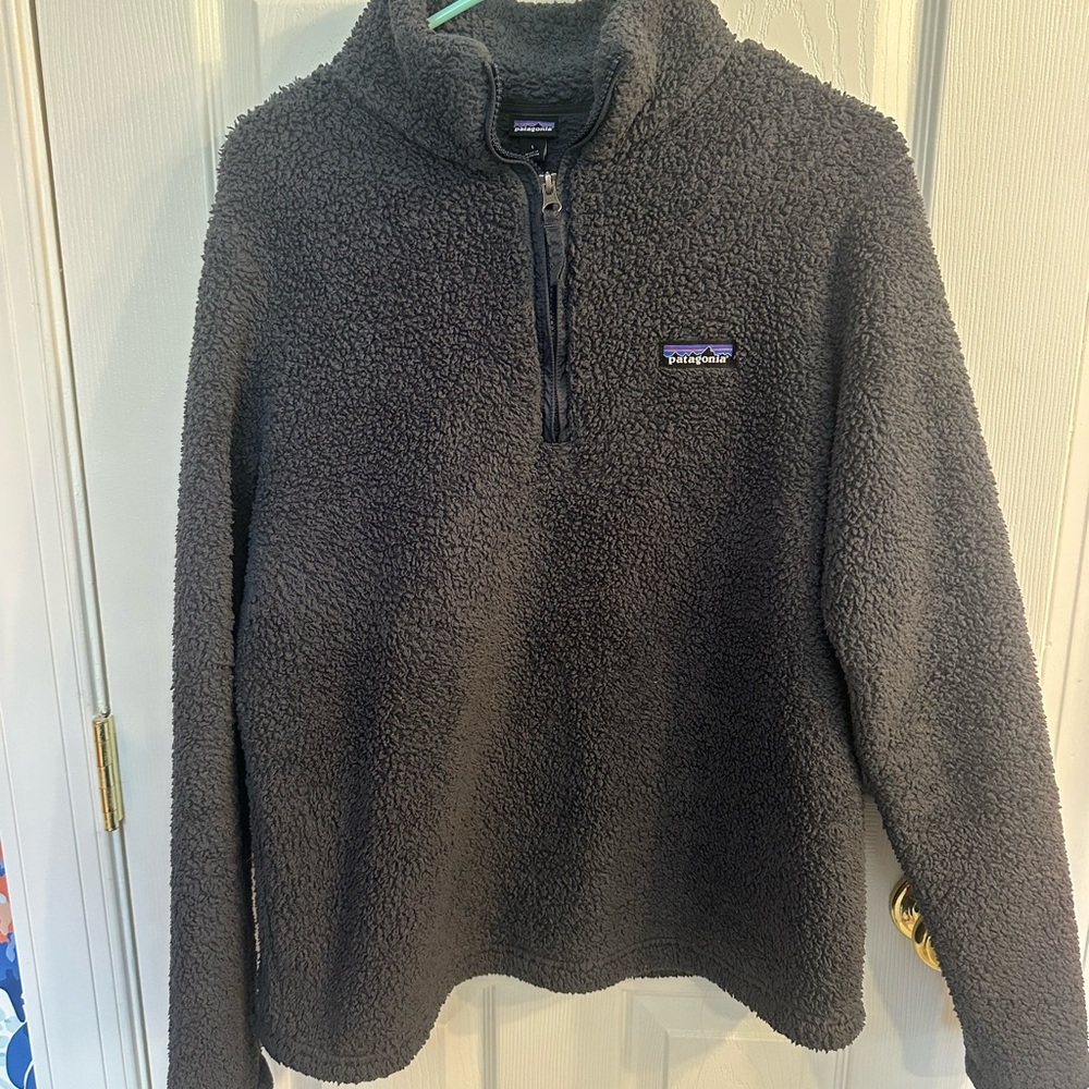 Patagonia Charcoal Fleece Half-Zip